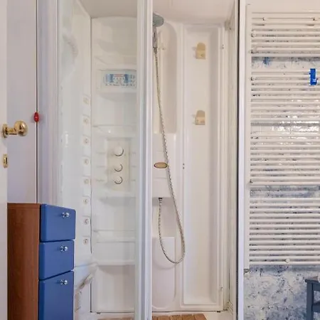 Bed & Breakfast La 3*